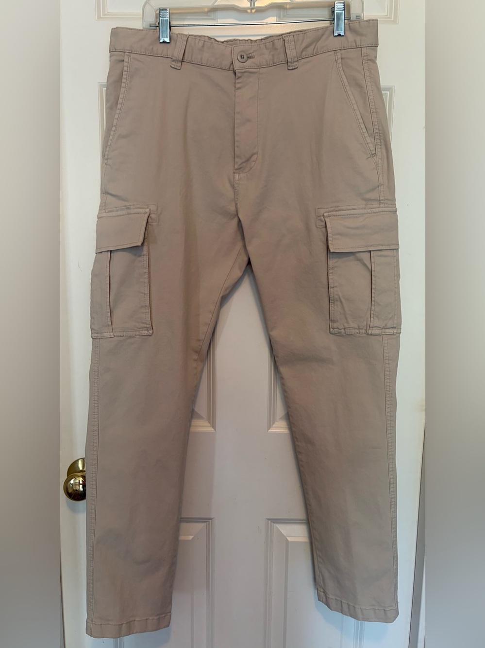 Zara Men's Cargo Pants in Light Beige